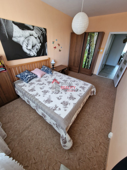 PREDANÉ - Predaj 4-izbového bytu s loggiou na sídl. Mier v SNV