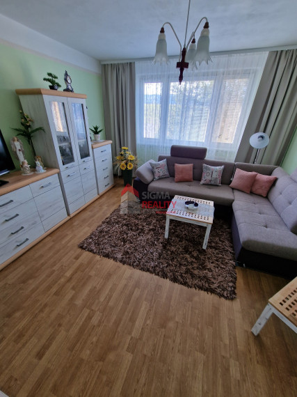 PREDANÉ - Predaj 4-izbového bytu s loggiou na sídl. Mier v SNV