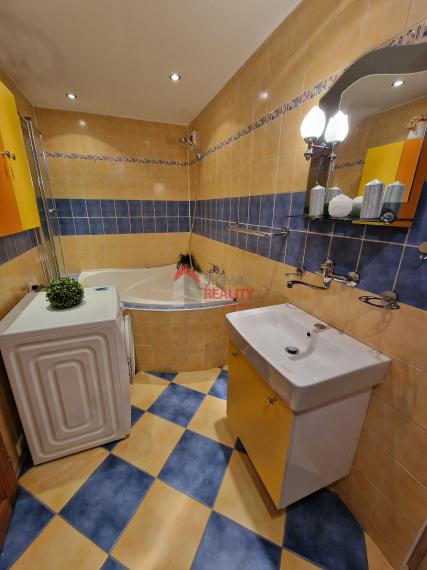 Predaj, slnenčný 3-izbový byt, LOGGIA, sídl. Starý Juh, Poprad