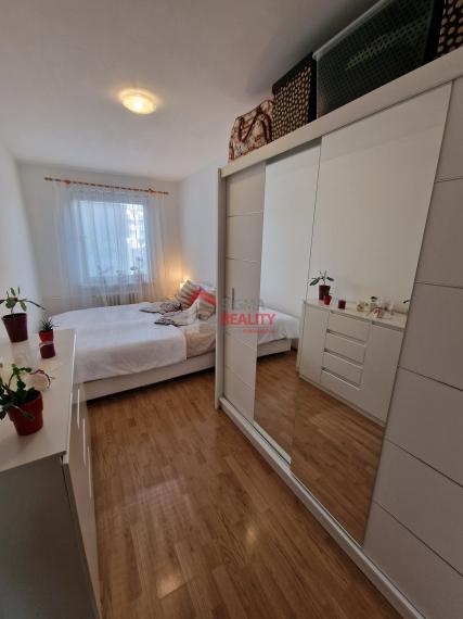 Predaj, 3-izbový byt, Západ I, Sp. Nová Ves