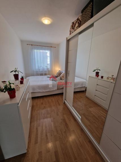 Predaj, 3-izbový byt, Západ I, Sp. Nová Ves