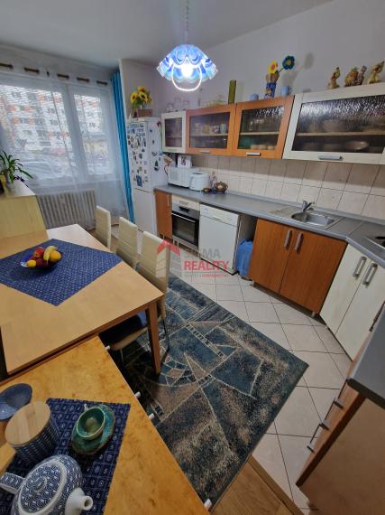 Predaj, 3-izbový byt, Západ I, Sp. Nová Ves