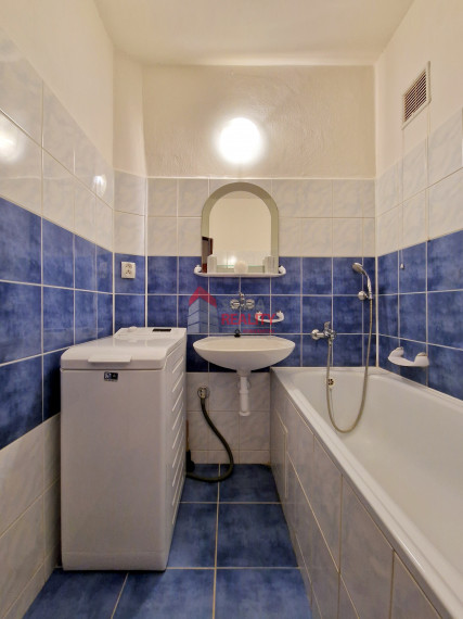 PREDANÉ - 1-izbový byt + 2 loggie, sídl. Mier, Sp. Nová Ves