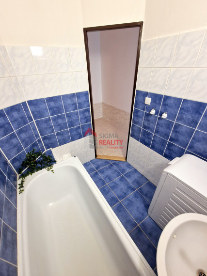 PREDANÉ - 1-izbový byt + 2 loggie, sídl. Mier, Sp. Nová Ves