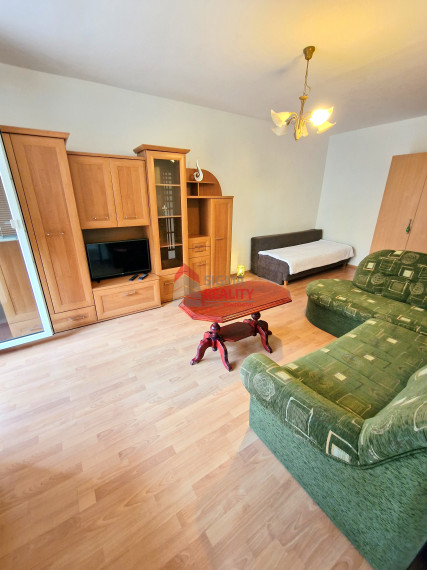 PREDANÉ - 1-izbový byt + 2 loggie, sídl. Mier, Sp. Nová Ves