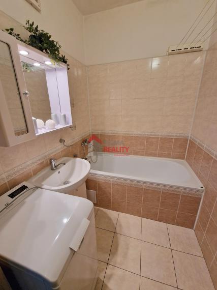 Predané -  4-izbový byt, LOGGIA, sídl. Mier, Sp. Nová Ves