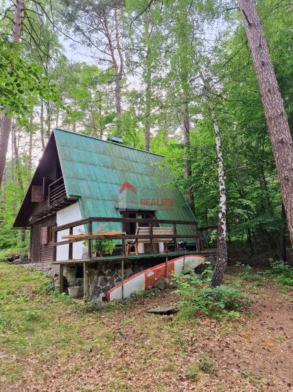 PREDANÉ - EXKLUZÍVNE - chata na Ružíne