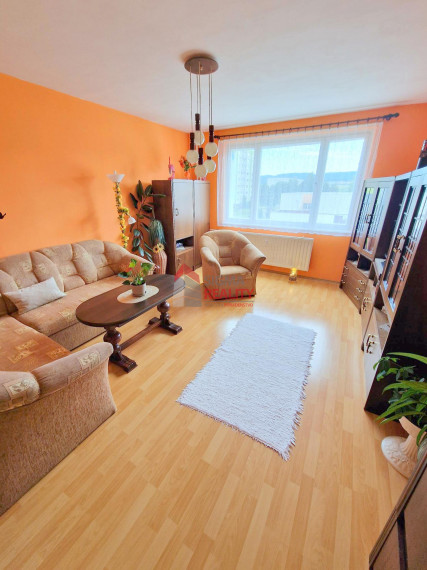 PREDANÉ - 3-izbový byt, LOGGIA, sídl. Západ I, Sp. Nová Ves