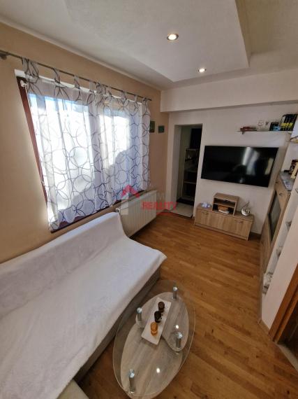 Predané - Predaj, atypický 1-izbový byt, Danišovce