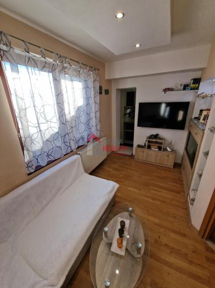 Predané - Predaj, atypický 1-izbový byt, Danišovce