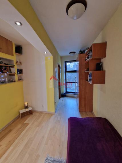 Predané - Predaj, atypický 1-izbový byt, Danišovce