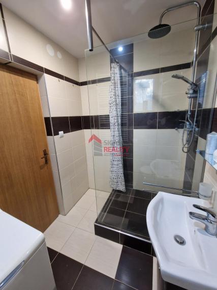 Predané - Predaj, atypický 1-izbový byt, Danišovce