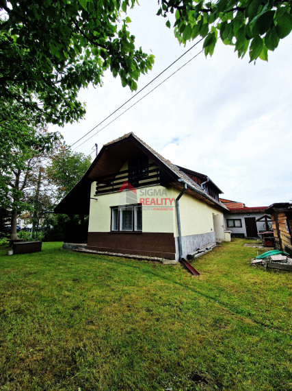 PREDANÉ - Chalupa/Rod. dom v obci Hrabušice, okres Sp. Nová Ves