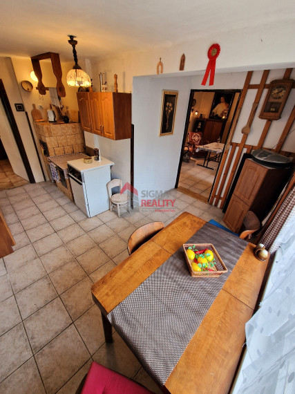 PREDANÉ - Chalupa/Rod. dom v obci Hrabušice, okres Sp. Nová Ves