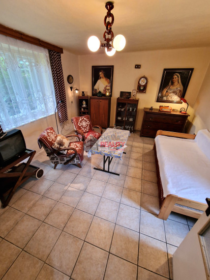 PREDANÉ - Chalupa/Rod. dom v obci Hrabušice, okres Sp. Nová Ves