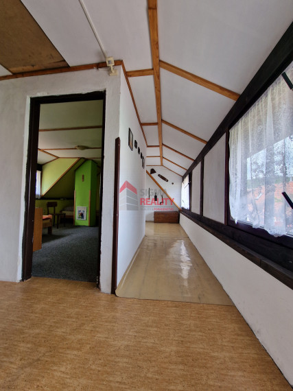 PREDANÉ - Chalupa/Rod. dom v obci Hrabušice, okres Sp. Nová Ves