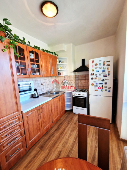 PREDANÉ - Predaj 2-izbového bytu v centre Sp. Novej Vsi