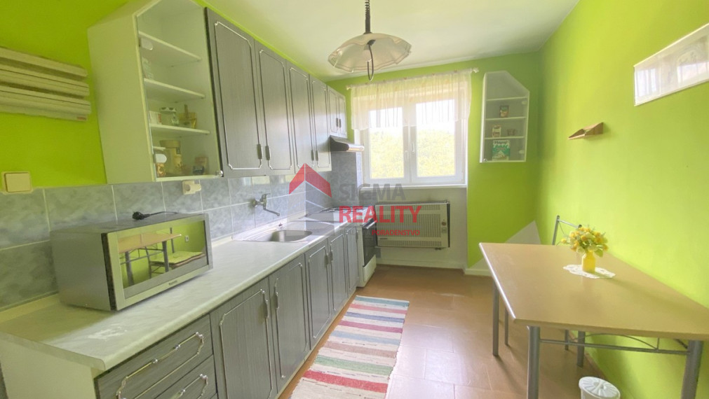 2-izbový byt s balkónom v Prakovciach.