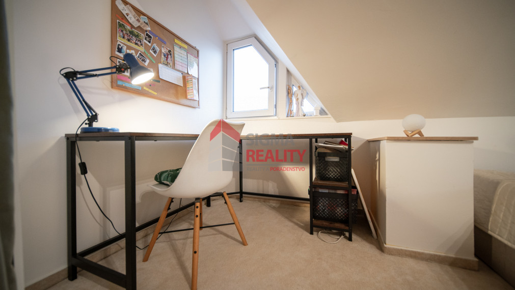 PREDANÉ -ZNÍŽENÁ CENA - EXKLUZÍVNE- ROD. DOM  Spišský Hrušov