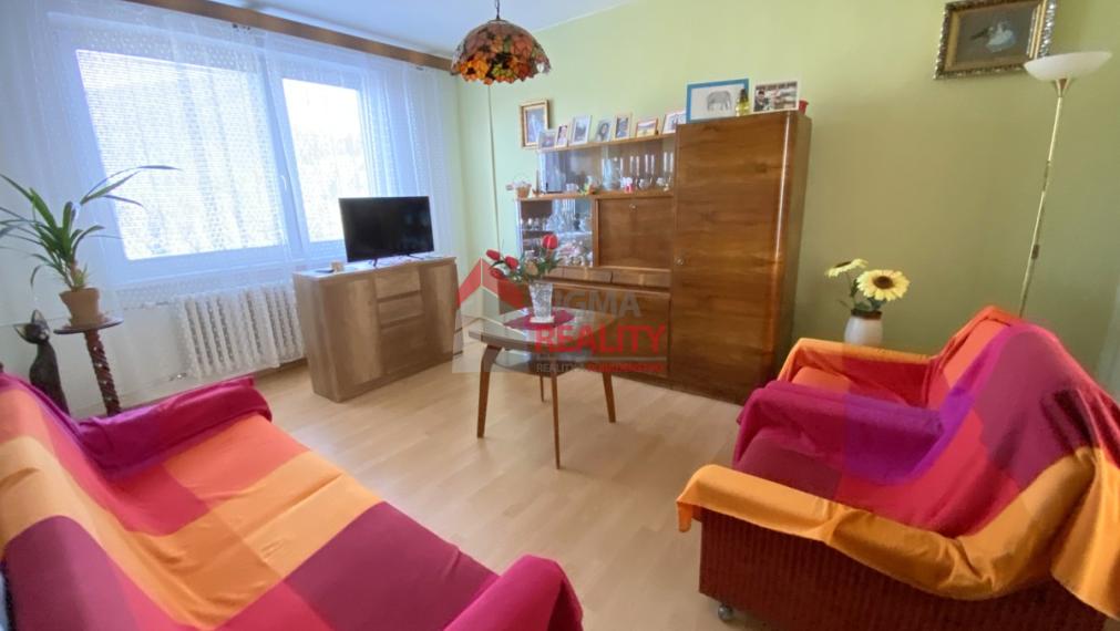 Znížená cena. 4-izbový byt s loggiou v Prakovciach