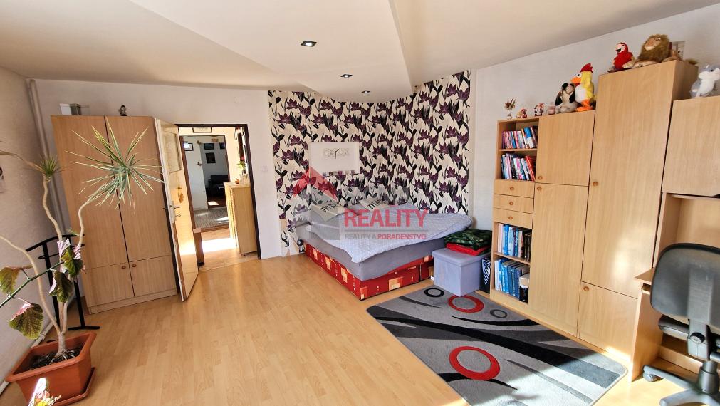 Predaj rod. domu v Helcmanovciach