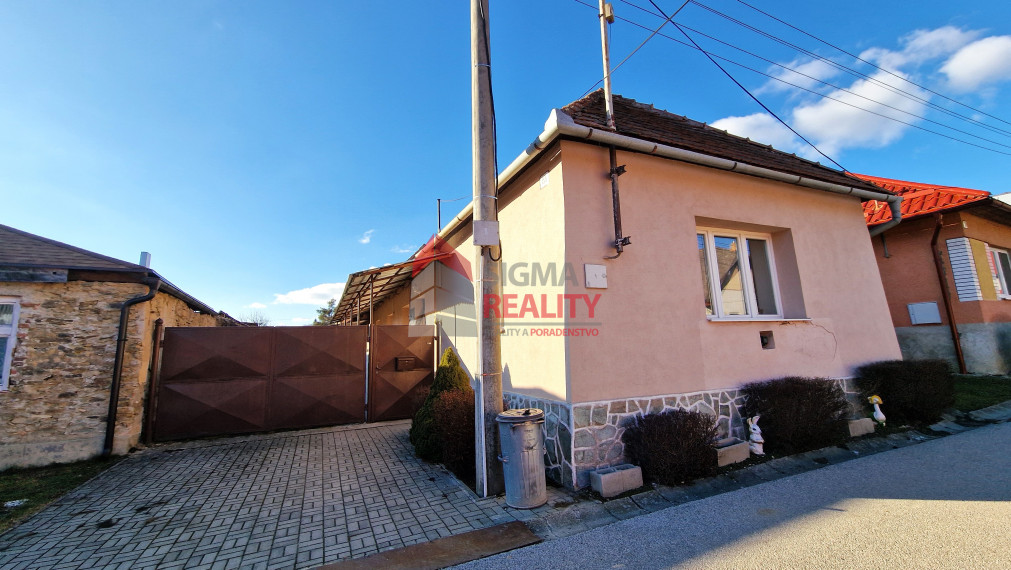 Predaj rod. domu v Helcmanovciach