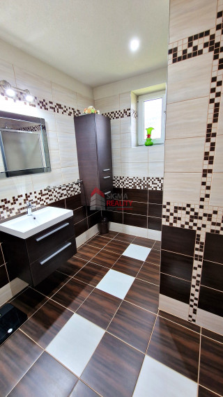 PREDANÉ - Predaj rod. domu v Spišskom Štvrtku