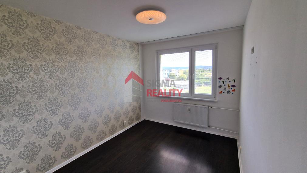 Predané - 4-izbový byt, sídl. Mier, Sp. Nová Ves