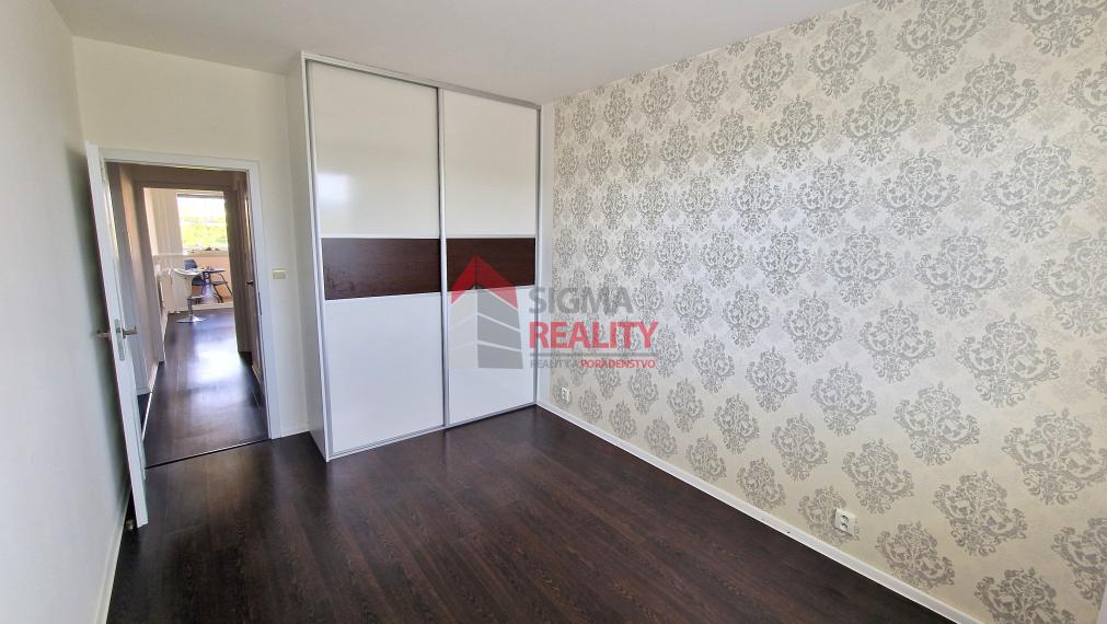 Predané - 4-izbový byt, sídl. Mier, Sp. Nová Ves