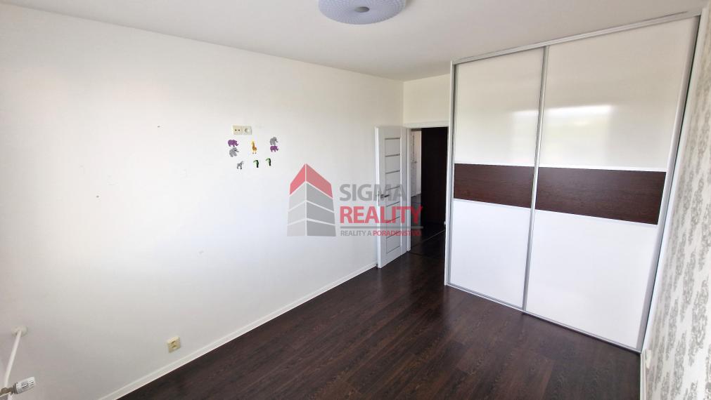 Predané - 4-izbový byt, sídl. Mier, Sp. Nová Ves