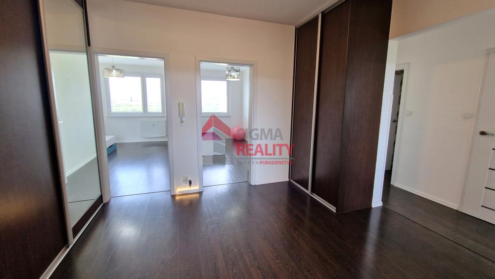 Predané - 4-izbový byt, sídl. Mier, Sp. Nová Ves