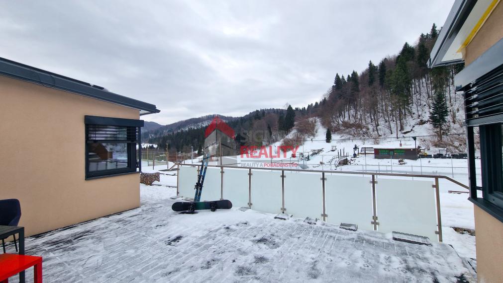 Moderný dom na Poráči, okr. Sp. Nová Ves