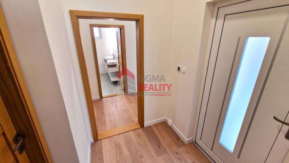 Moderný dom na Poráči, okr. Sp. Nová Ves