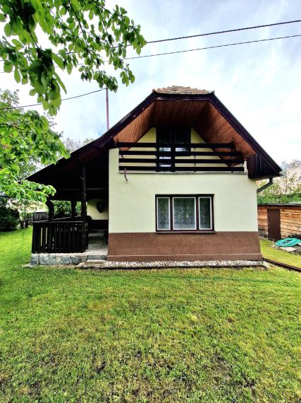 PREDANÉ - Chalupa/Rod. dom v obci Hrabušice, okres Sp. Nová Ves