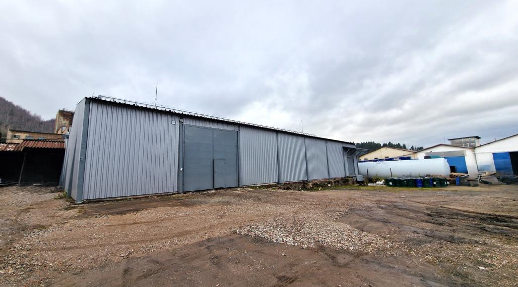 Prenájom priemyselnej haly - Markušovce