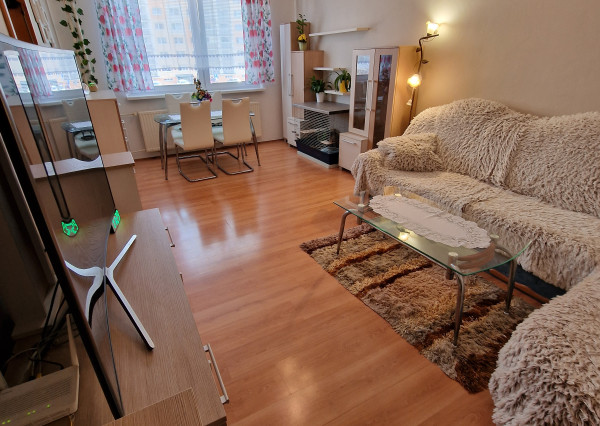 Predaj, slnenčný 3-izbový byt, LOGGIA, sídl. Starý Juh, Poprad