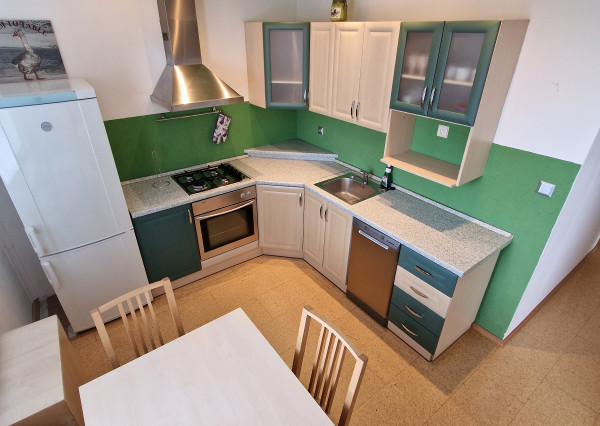 Prenajaté - Prenájom 2-izbového bytu, sídl. Mier, Sp. Nová Ves