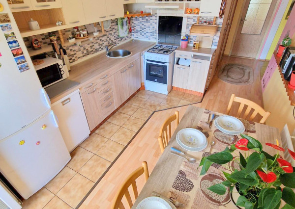 PREDANÉ - 3-izbový byt, LOGGIA, sídl. Západ I, Sp. Nová Ves